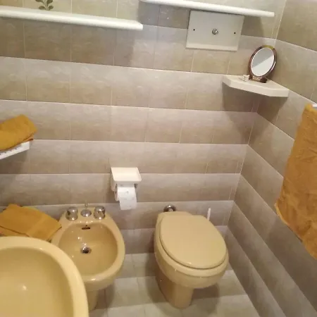 بيت للعطل Sophia Apartment. 5 Beds *