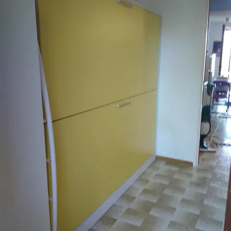 Sophia Apartment. 5 Beds بيت للعطل *